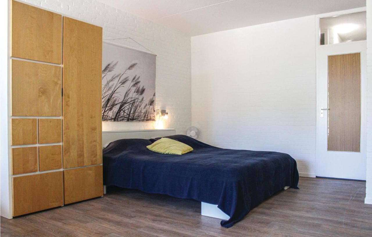 2 Bedroom Lovely Home In Bruinisse Eksteriør billede